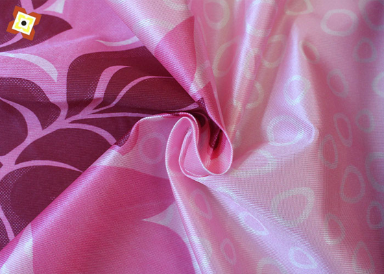Fabrica por grosso 100 Poliéster Colchão Quilting Tecido Tricot tecido colchão tecido