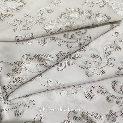 A tela branca do jacquard do GV, encolhe a tela de tiquetaque do colchão resistente