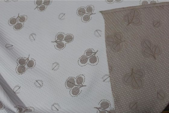 Poliéster respirável tela de confecção de malhas tecida do jacquard 160gsm para a tampa de colchão