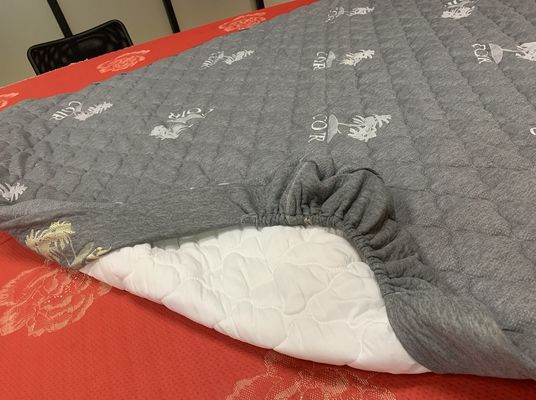 a largura de 210cm fez malha a tela de bambu da fibra do jacquard impermeável para a tampa de colchão